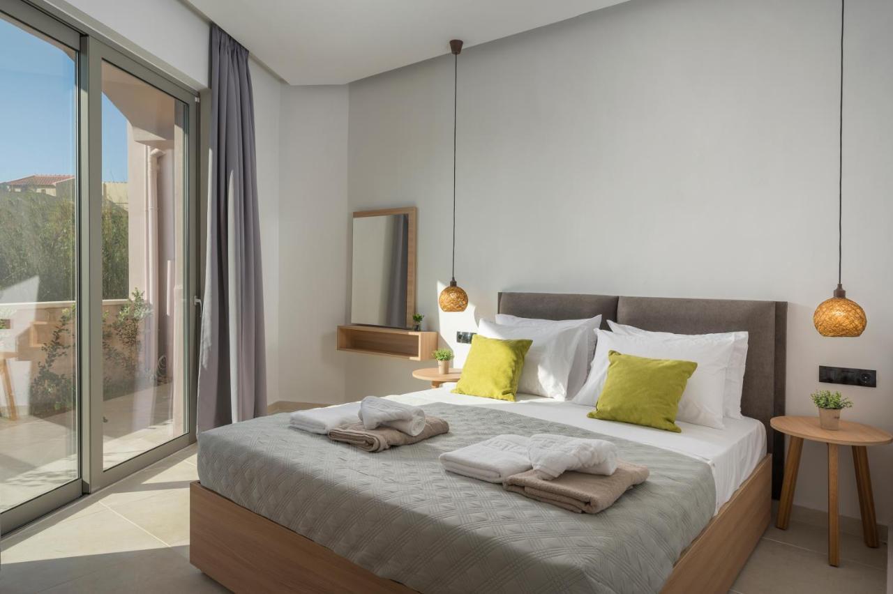 Aegean Breeze Luxury Apartments Next To The Sea Maleme Exterior foto