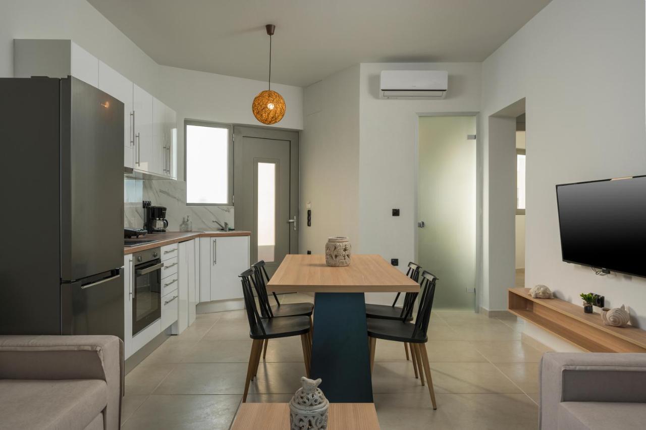 Aegean Breeze Luxury Apartments Next To The Sea Maleme Exterior foto