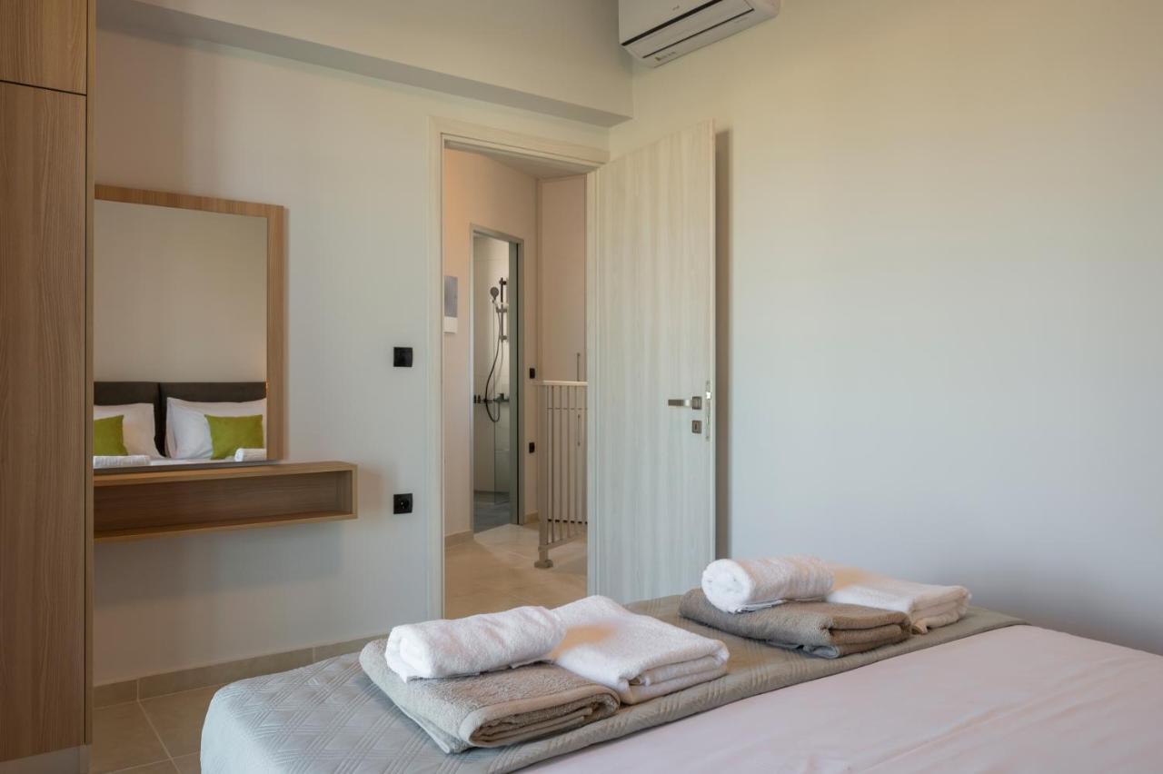 Aegean Breeze Luxury Apartments Next To The Sea Maleme Exterior foto