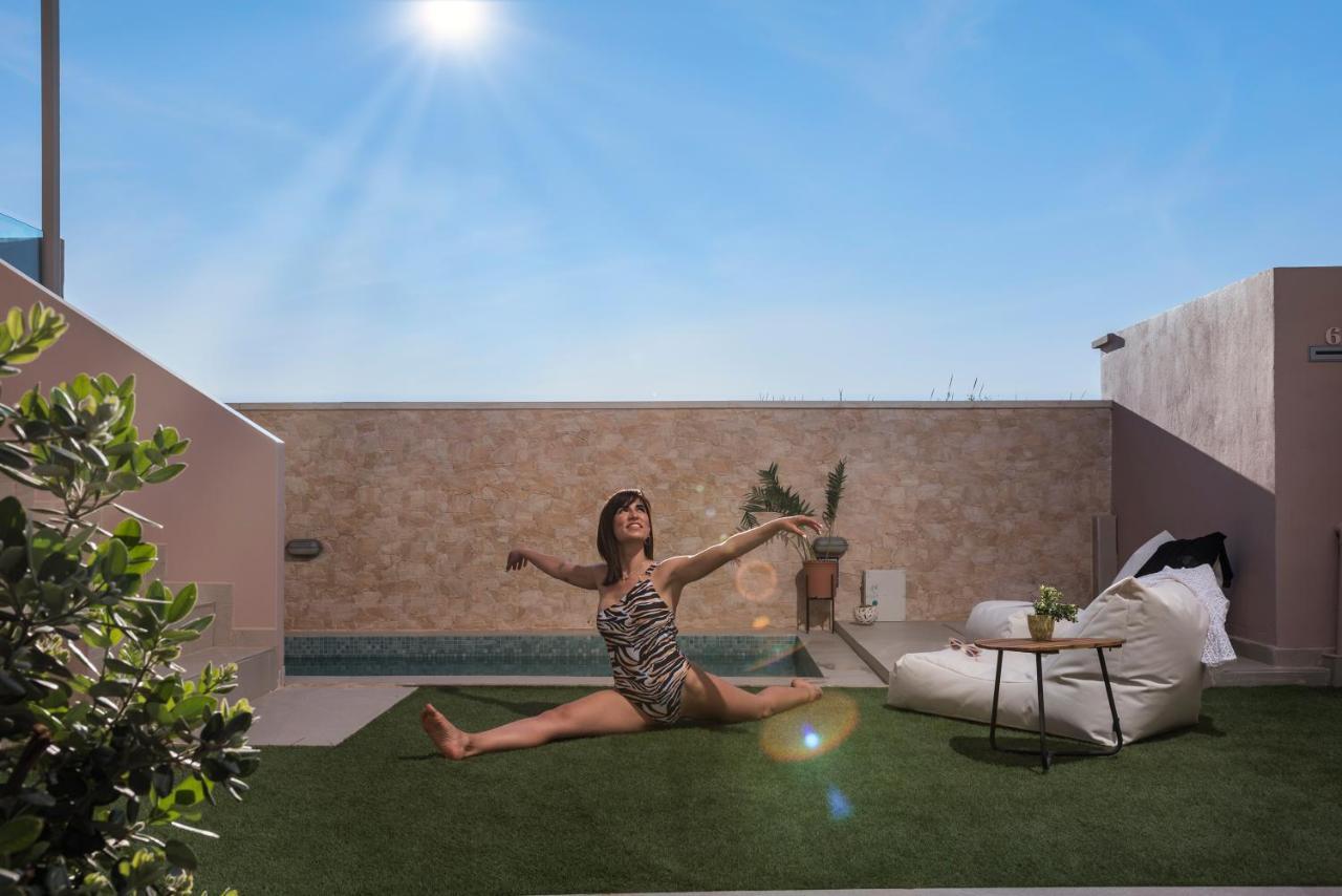 Aegean Breeze Luxury Apartments Next To The Sea Maleme Exterior foto
